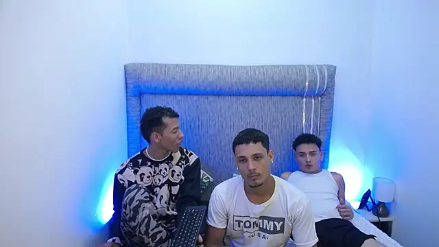 The twinks  online show from February 3, 2026, 3:48 am