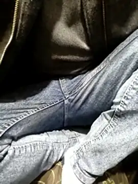 Aww21 online show from March 29, 2026, 6:30 pm