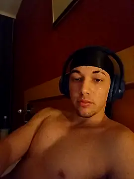 xRoma online show from February 3, 2026, 10:26 pm