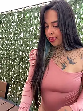 Annie Alicee online show from February 14, 2026, 3:20 pm