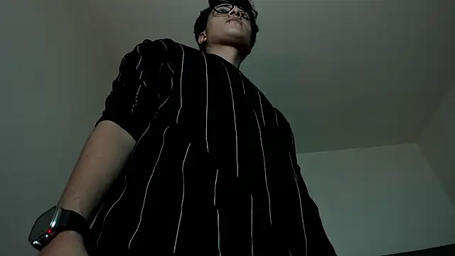 Adonibaskerville4 online show from April 23, 2026, 1:46 pm