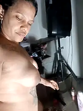Kittydirty7 online show from May 8, 2026, 5:02 am