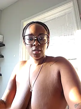 Kourtneyk online show from February 3, 2026, 1:38 pm