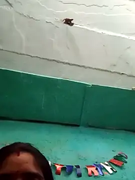 Snapshot of Hot_ras28 chatting on March 5, 2026, 7:15 am Hot ras28 online show from March 5, 2026, 7:15 am