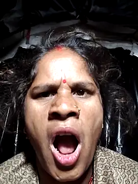 Hot kiran4 online show from February 16, 2026, 12:40 am