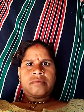 Hot kiran4 online show from May 7, 2026, 1:22 am