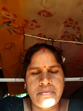 Hot kiran4 online show from May 8, 2026, 1:44 am