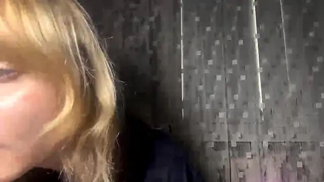 Snapshot of LedAffinity chatting on February 10, 2026, 11:36 am LedAffinity online show from February 10, 2026, 11:36 am