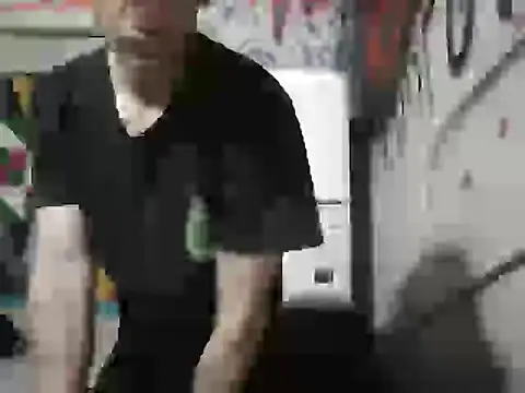 gaviota8842 online show from April 1, 2026, 4:02 am