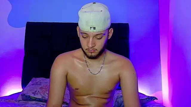 Sebolaz333 online show from July 23, 2026, 1:58 am