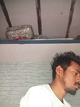 Snapshot of ravimandal chatting on April 15, 2026, 5:03 am ravimandal online show from April 15, 2026, 5:03 am