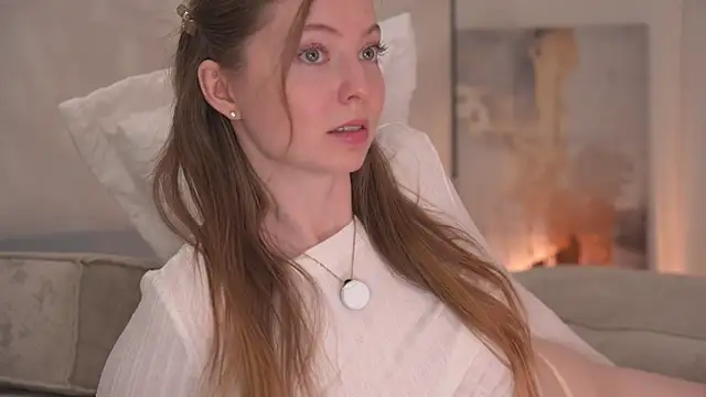 moan elisa online show from February 25, 2026, 1:26 am