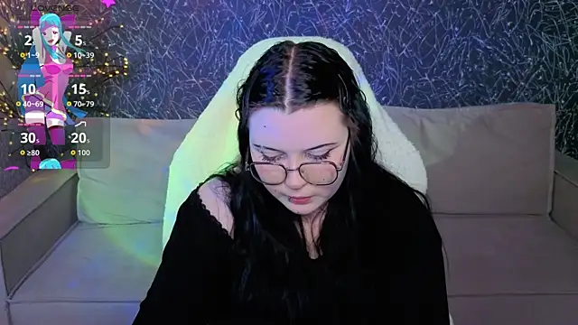 Snapshot of Kira_G0ld chatting on June 25, 2026, 5:06 pm Kira G0ld online show from June 25, 2026, 5:06 pm