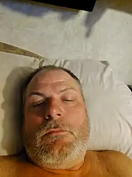 Snapshot of outlawscuts chatting on February 3, 2026, 7:13 am outlawscuts online show from February 3, 2026, 7:13 am