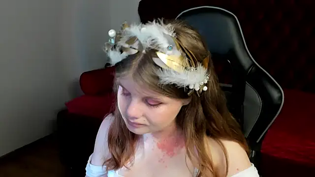 ChloeHalses online show from June 7, 2026, 4:11 pm