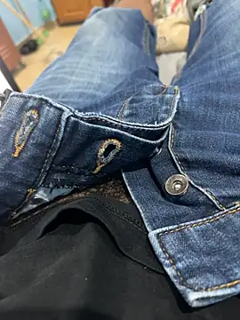 Snapshot of youngsterSA223 chatting on March 4, 2026, 3:29 pm youngsterSA223 online show from March 4, 2026, 3:29 pm