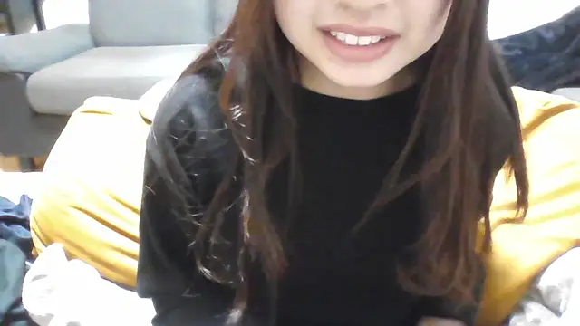 popochama  online show from February 5, 2026, 1:05 pm