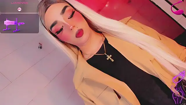 Maddye Fox online show from July 15, 2026, 3:01 am