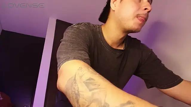 BjornSteel online show from March 18, 2026, 4:04 am