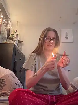 lovelyprincess2 online show from February 3, 2026, 12:43 pm