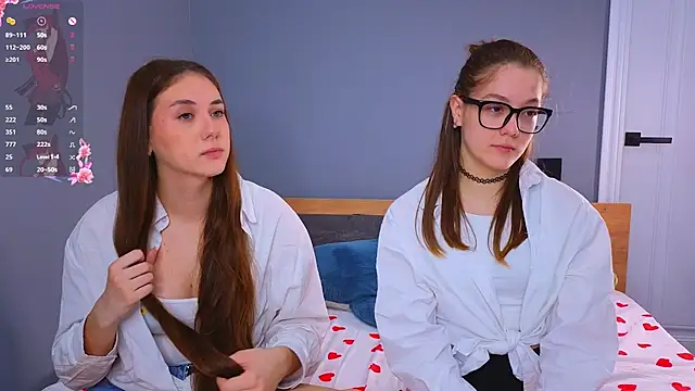 MelanieTwice online show from March 21, 2026, 11:15 am