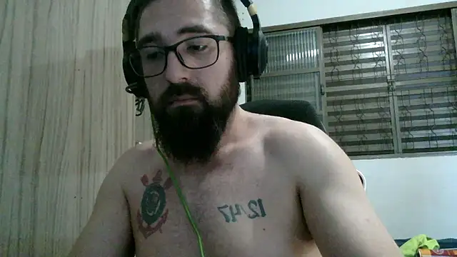 Redlovecouple online show from February 27, 2026, 8:09 pm