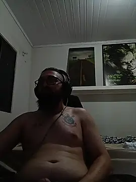 Redlovecouple online show from March 28, 2026, 1:54 pm