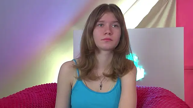 MilaMaelis online show from March 9, 2026, 6:28 am