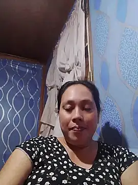 Snapshot of May_Bombs chatting on June 9, 2026, 1:12 pm May Bombs online show from June 9, 2026, 1:12 pm
