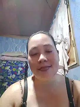Snapshot of May_Bombs chatting on June 18, 2026, 12:44 am May Bombs online show from June 18, 2026, 12:44 am