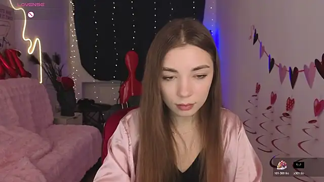 Adriennes online show from February 17, 2026, 2:35 pm