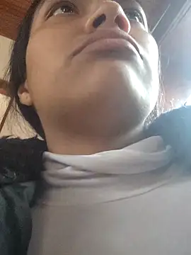 Julieta Parker online show from February 16, 2026, 7:32 pm