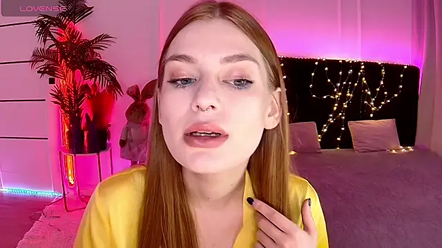 Alisa Wood online show from March 22, 2026, 3:26 pm