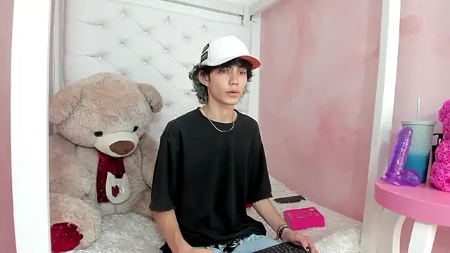 thanier 18 online show from February 11, 2026, 7:41 pm