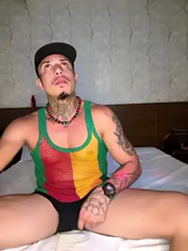 emyckka online show from February 3, 2026, 8:47 pm