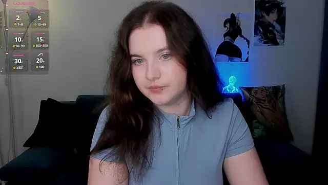 chloe dashh online show from March 25, 2026, 8:37 pm