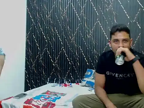 ValentinaAndHarry online show from February 3, 2026, 7:08 pm