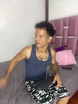 Snapshot of MaxyRyan chatting on February 20, 2026, 1:11 pm MaxyRyan online show from February 20, 2026, 1:11 pm