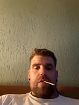 Snapshot of Bashard chatting on May 28, 2026, 8:17 pm Bashard online show from May 28, 2026, 8:17 pm