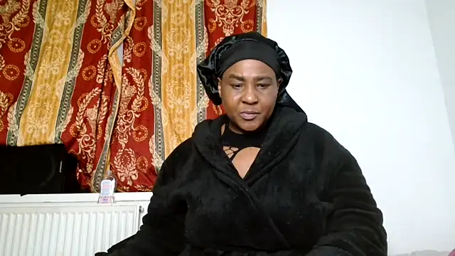 CurvySashia online show from March 2, 2026, 12:13 am