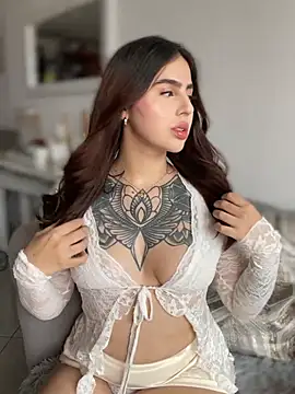 Snapshot of Im_Anto chatting on July 20, 2026, 9:06 pm Im Anto online show from July 20, 2026, 9:06 pm