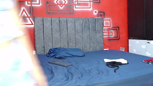 mizuki mey online show from February 6, 2026, 12:48 am