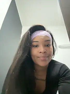 Snapshot of latin_riahnna_jp chatting on May 19, 2026, 4:08 am latin riahnna jp online show from May 19, 2026, 4:08 am