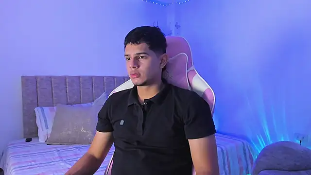 Adrian Prime  online show from June 25, 2026, 12:54 am