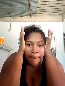 bubygrandes online show from February 5, 2026, 6:34 pm