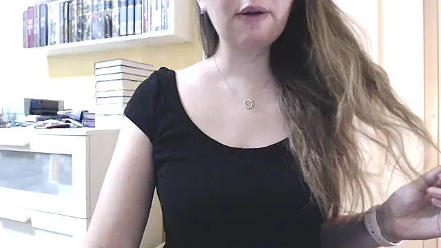 Snapshot of Tasiya chatting on March 17, 2026, 7:17 pm Tasiya online show from March 17, 2026, 7:17 pm