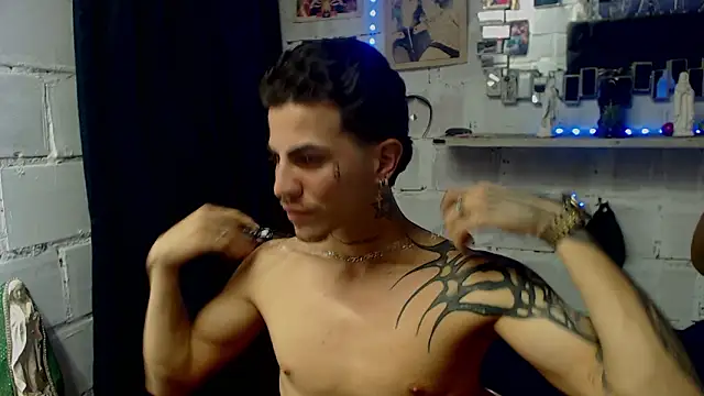 paul-mendezx online show from February 14, 2026, 5:48 am