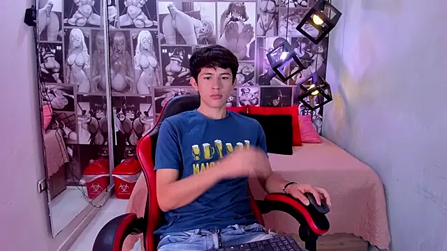 Snapshot of Christian_Foxx chatting on May 10, 2026, 2:00 pm Christian Foxx online show from May 10, 2026, 2:00 pm
