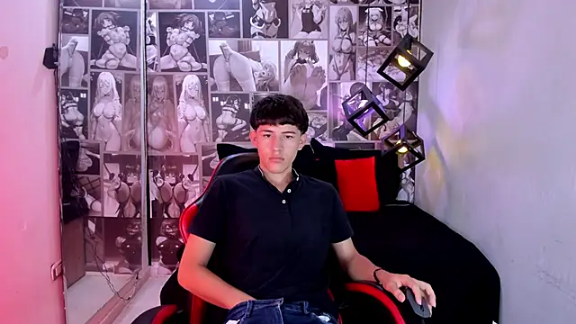 Snapshot of Christian_Foxx chatting on May 12, 2026, 1:52 pm Christian Foxx online show from May 12, 2026, 1:52 pm