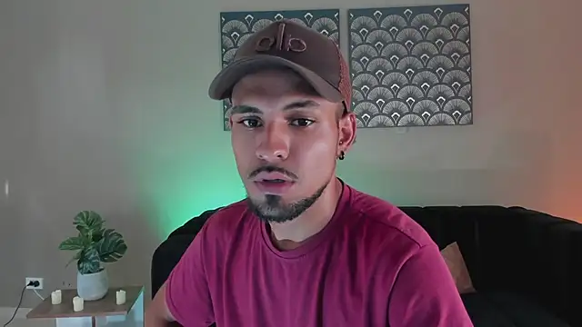 neyder sanz online show from March 20, 2026, 9:41 pm